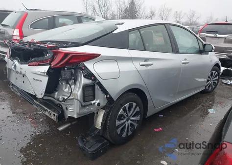 2021 Toyota Prius Prime Limited z USA, uszkodzony, nr VIN JTDKAMFP4M3193579